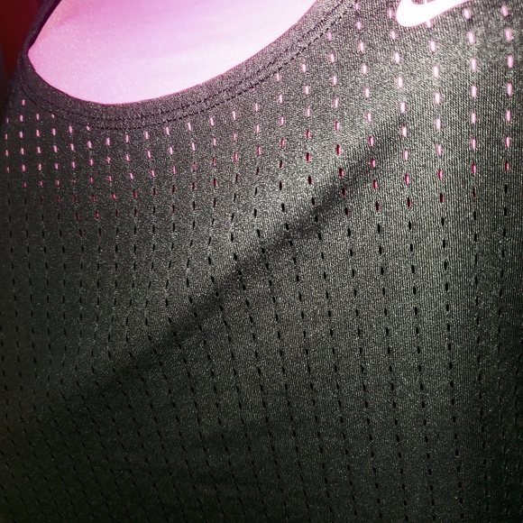 SIZE SMALL NIKE SWIM - Picture 10 of 10